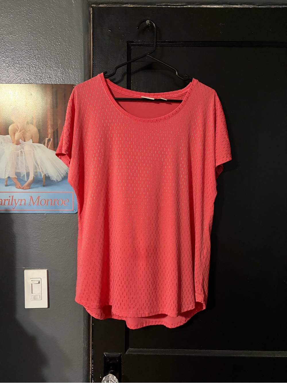 Chicos Women's Coral Short-Sleeve Scoop Neck Top Size 2